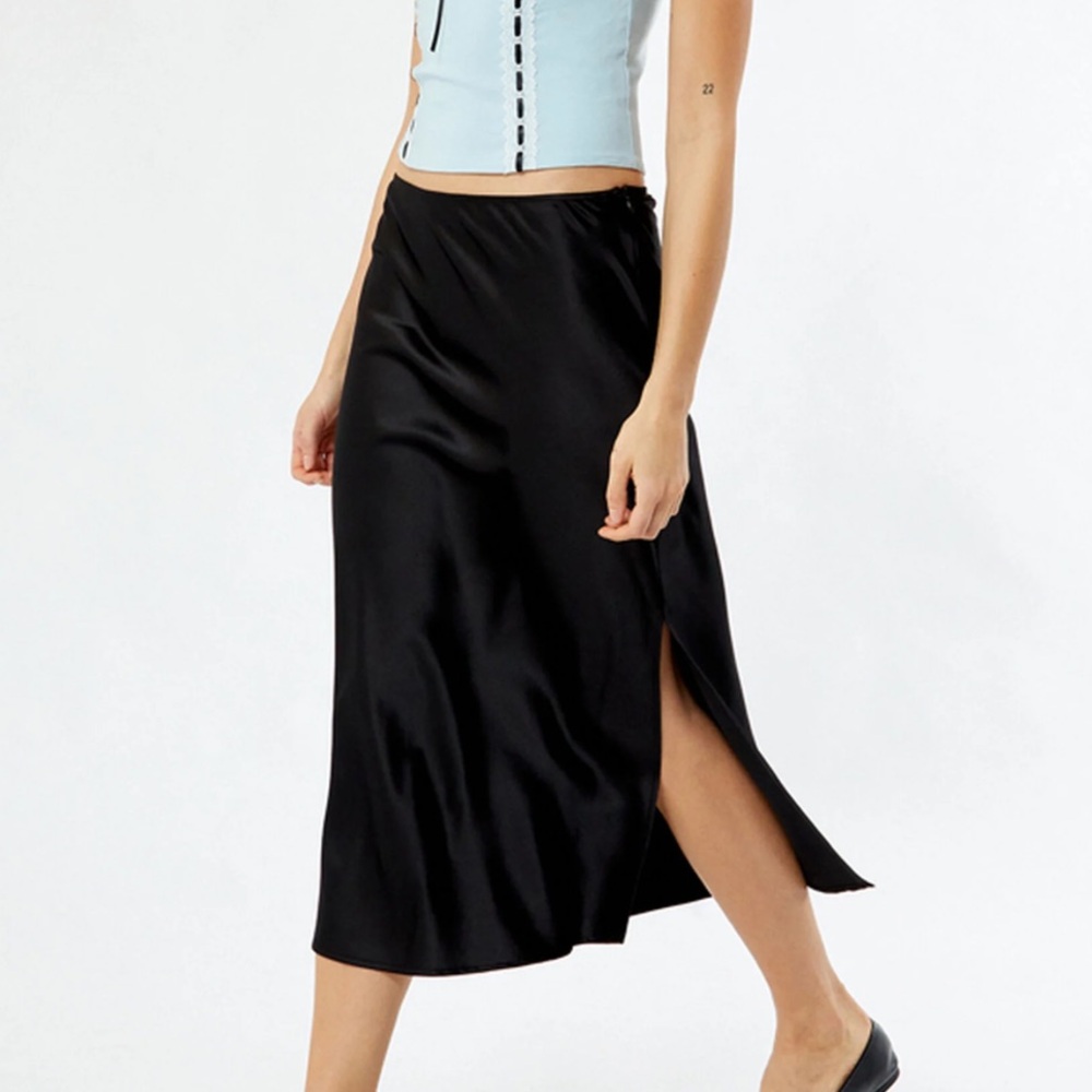 PacSun LA Hearts Satin Midi Skirt in Black Size XS